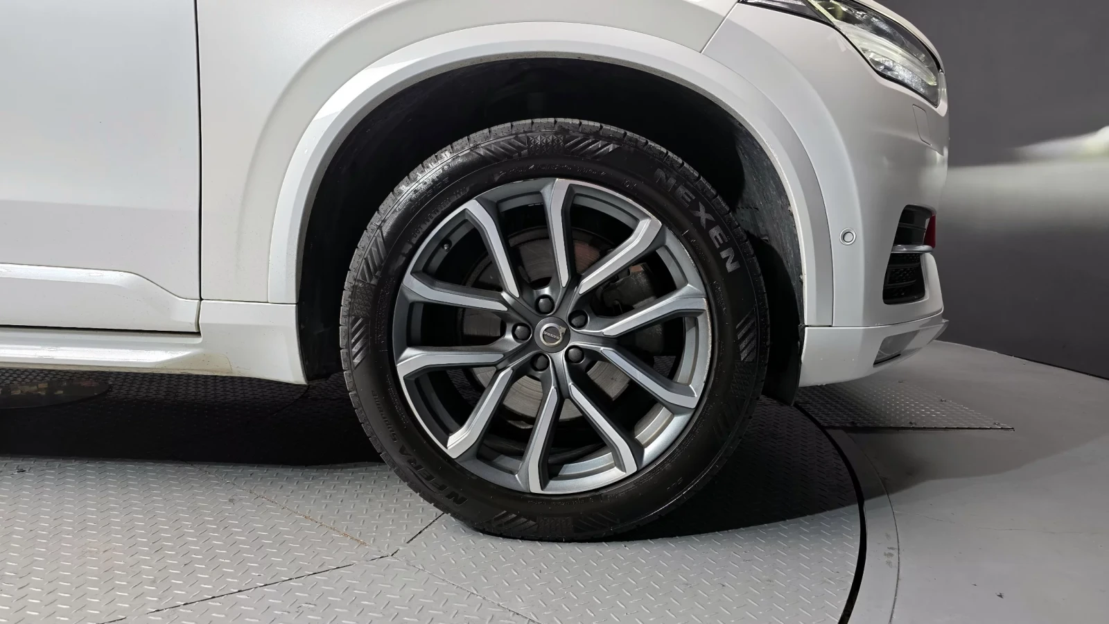 Volvo Xc90 D5 MOMENTUM/CAM/PANO/HEAD UP/, снимка 5 - Автомобили и джипове - 54967863