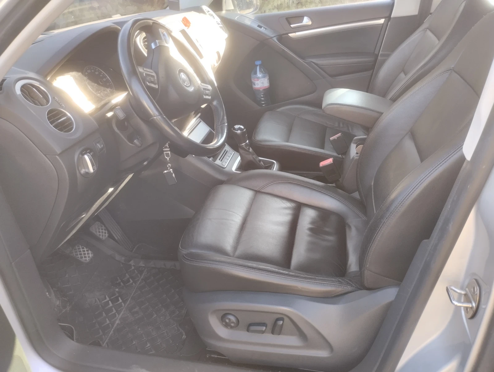 VW Tiguan, снимка 9 - Автомобили и джипове - 55513861