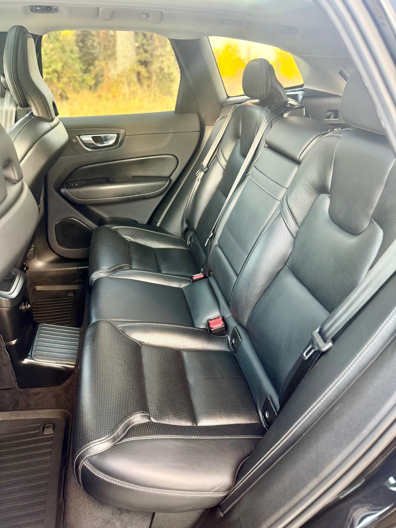 Volvo XC60 T8 PLUG-IN (392ps )INSCRIPTION /82k km | Mobile.bg � ����������� 9
