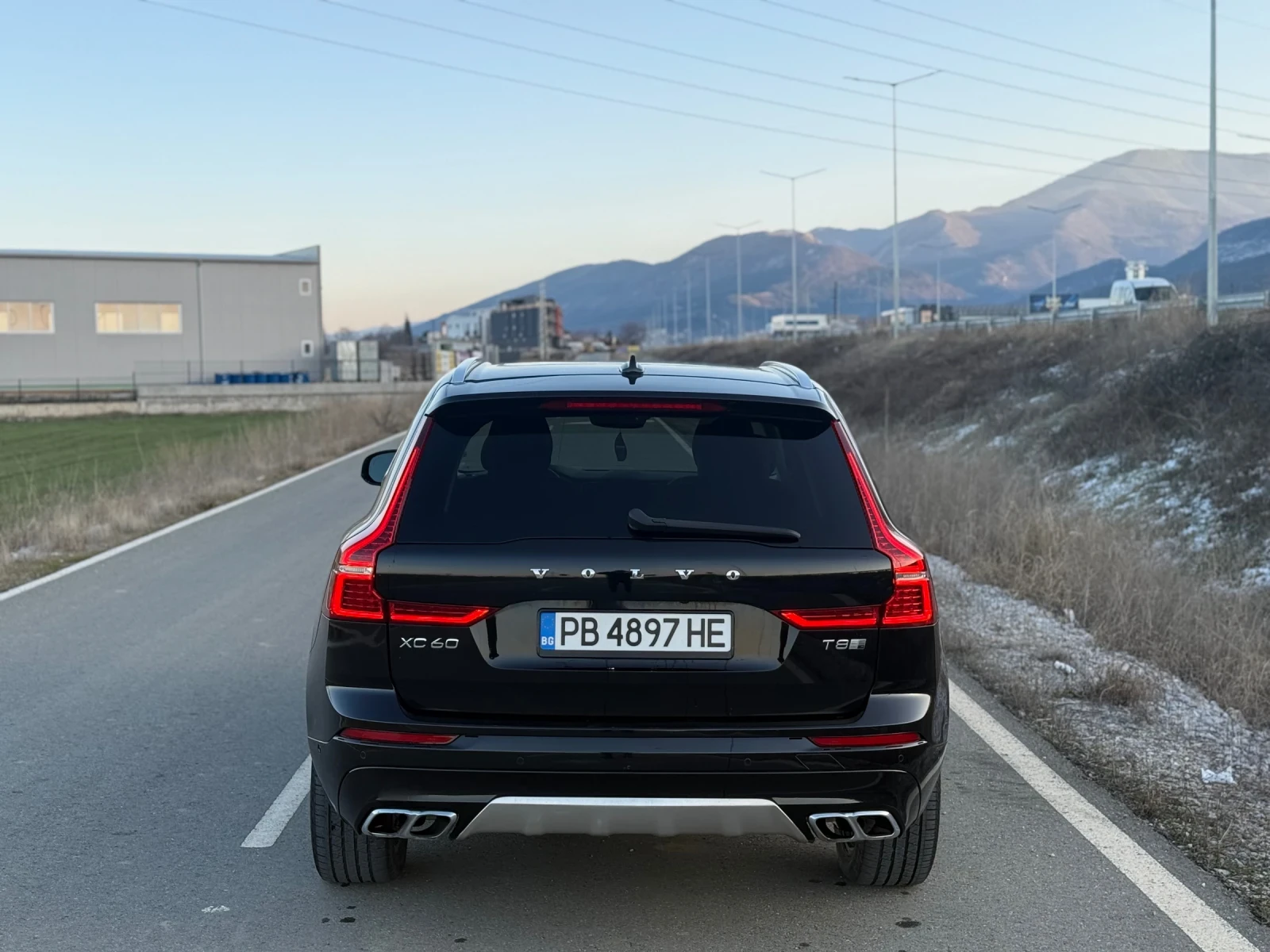 Volvo XC60 T8 PLUG-IN /INSCRIPTION /82k km, снимка 5 - Автомобили и джипове - 55837523