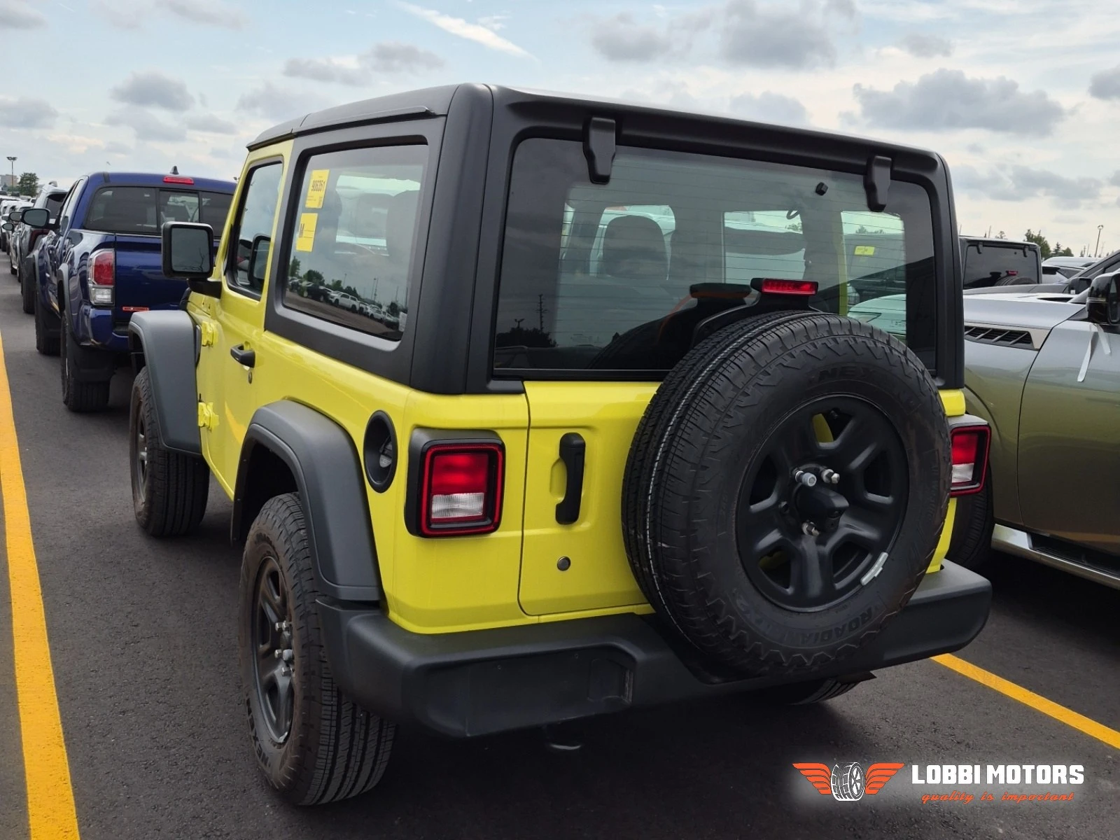 Jeep Wrangler, снимка 4 - Автомобили и джипове - 55992850