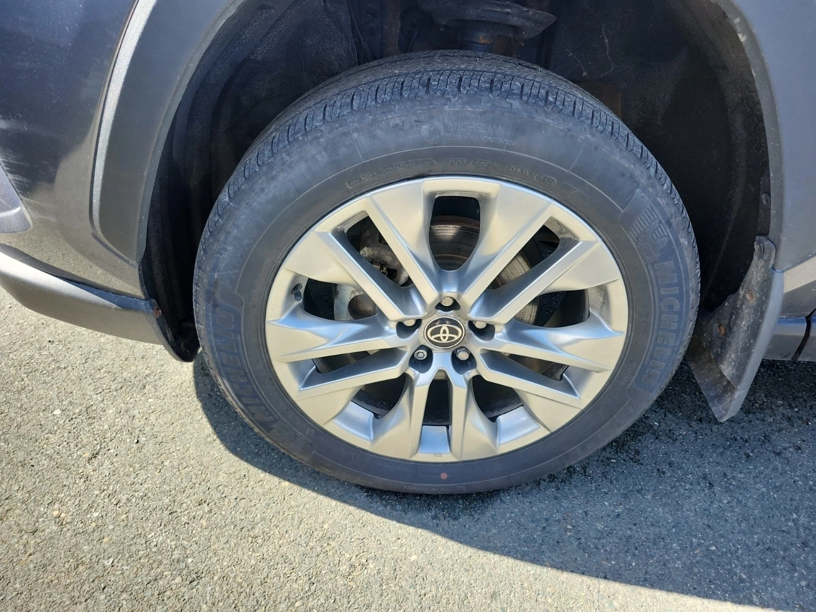 Toyota Rav4 * Awd Xle * CARFAX * , снимка 4 - Автомобили и джипове - 56736008