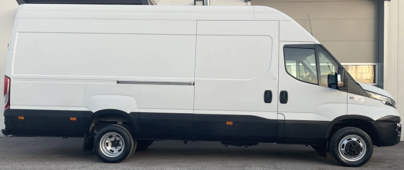 Iveco Daily Б категория , снимка 8 - Бусове и автобуси - 47762646