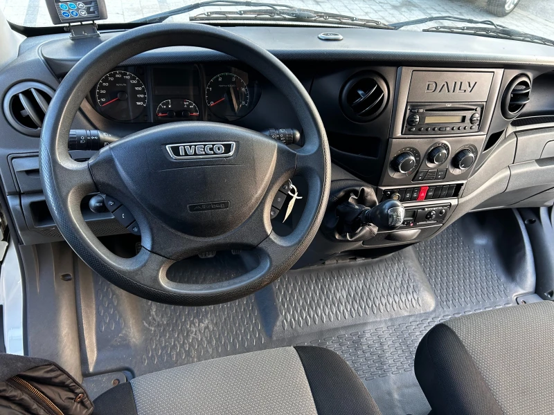 Iveco Daily 40C15 Хладилен 5.23м. Б+ Е категория , снимка 13 - Бусове и автобуси - 49261135