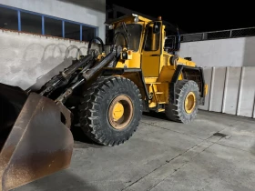 Челен товарач Volvo L 120 BM, снимка 2