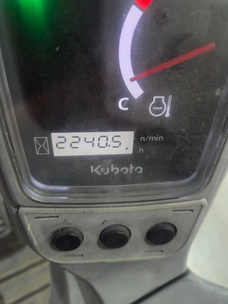 Багер Kubota КХ019-4, снимка 6 - Индустриална техника - 53534890