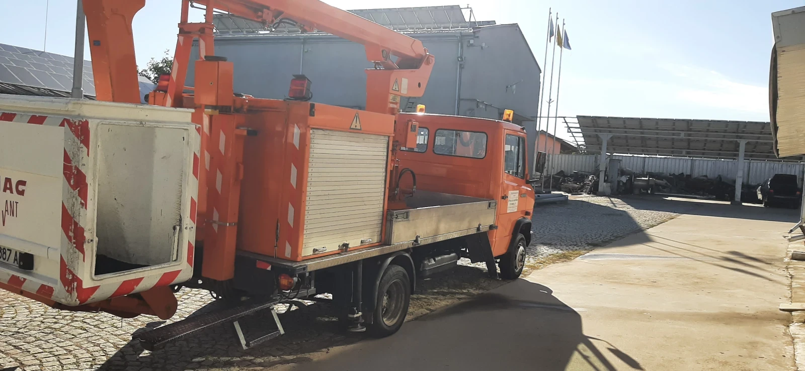 Автовишка Mercedes-Benz 609D - изображение 6