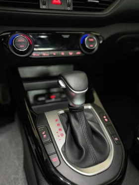 Kia Forte GT line MPI, снимка 7