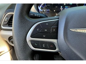 Обява за продажба на Chrysler Pacifica * Touring Plus | Carfax Clean | Hybrid * CARFAX *  ~40 050 лв. - изображение 7