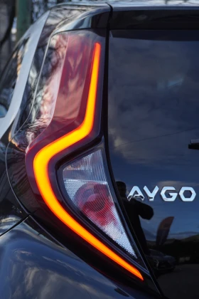 Toyota Aygo X 1.0VVTi Lounge Dual Tone/13.000km!!, снимка 9