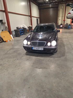 Mercedes-Benz E 320 Е 320 - 1800 € / 3520.49 лв. - 34710604 2