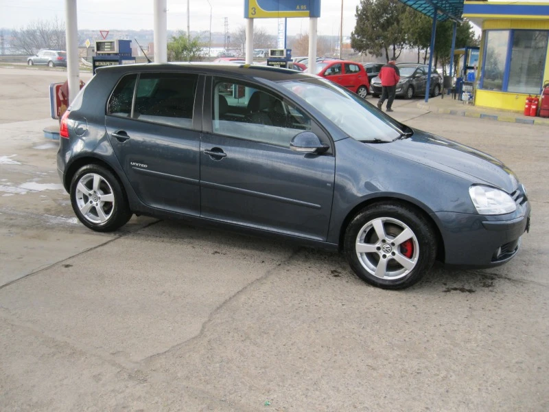 VW Golf limited, снимка 8 - Автомобили и джипове - 43487225