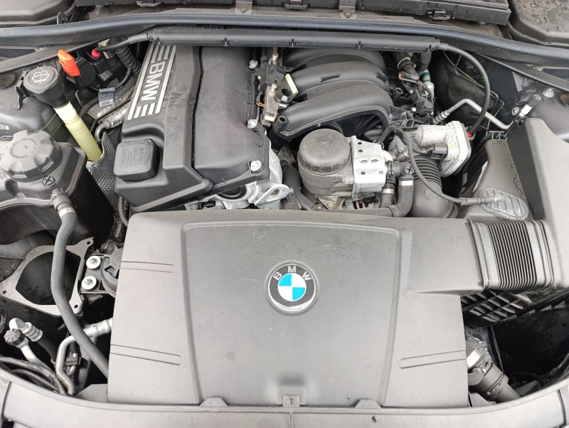 BMW 318 i-2.0i 129кс.Бензин, снимка 17 - Автомобили и джипове - 49743845