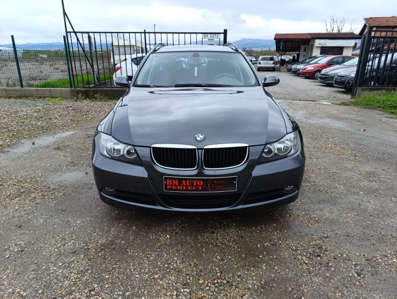 BMW 318 i-2.0i 129кс.Бензин, снимка 2 - Автомобили и джипове - 49743845