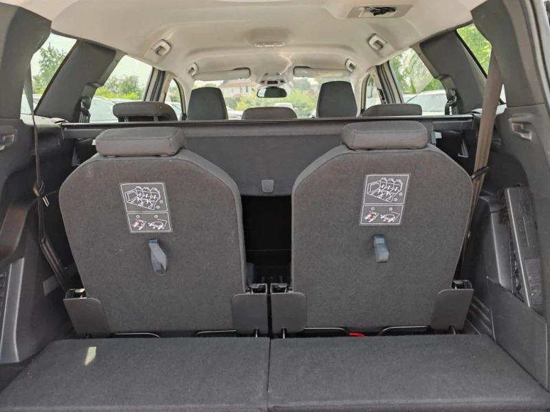 Peugeot 5008 BlueHDI/131HP/EAT-8/DAB/CAM/7S./VCONTROL/243fpr, снимка 5 - Автомобили и джипове - 50782451