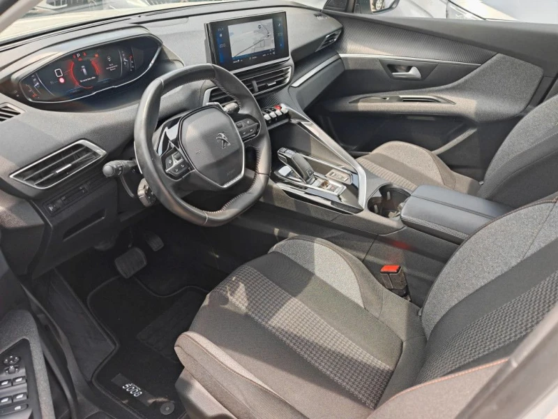 Peugeot 5008 BlueHDI/131HP/EAT-8/DAB/CAM/7S./VCONTROL/243fpr, снимка 7 - Автомобили и джипове - 50782451