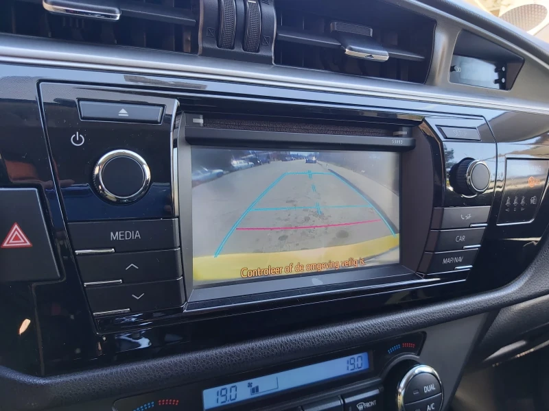 Toyota Corolla 1.33 lpg, снимка 11 - Автомобили и джипове - 52026534