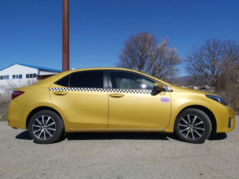 Toyota Corolla 1.33 lpg, снимка 6 - Автомобили и джипове - 52026534