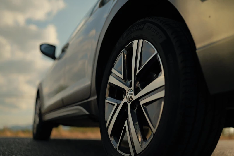 VW T-Roc TAIGO &#34;STYLE&#34; / Гаранционен / Лизинг през , снимка 9 - Автомобили и джипове - 52405353