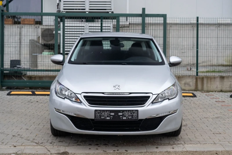 Peugeot 308 1.6 Топ СъСтоЯнИе, снимка 2 - Автомобили и джипове - 52734592