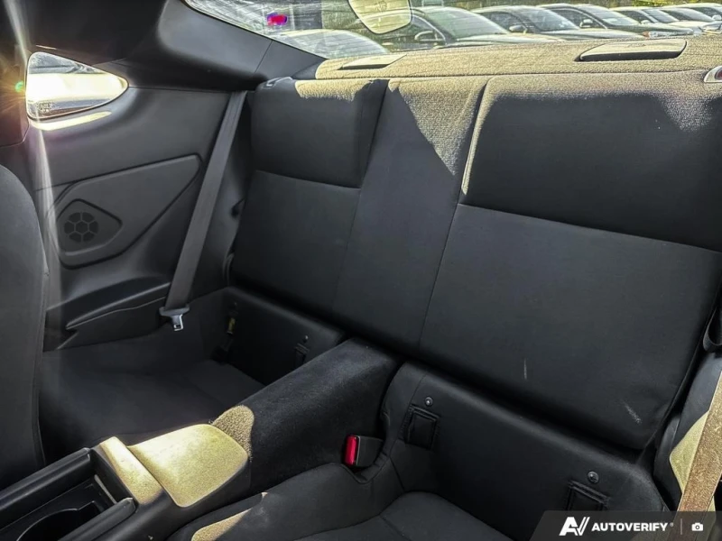 Subaru BRZ * MANUAL* KEYLESS* 1 OWNER* NO ACCIDENT* , снимка 8 - Автомобили и джипове - 53204760