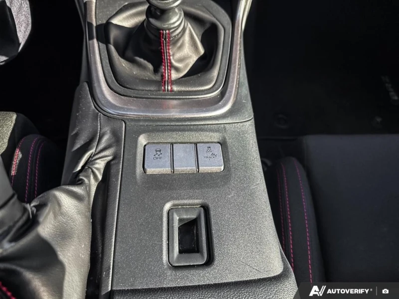 Subaru BRZ * MANUAL* KEYLESS* 1 OWNER* NO ACCIDENT* , снимка 16 - Автомобили и джипове - 53204760