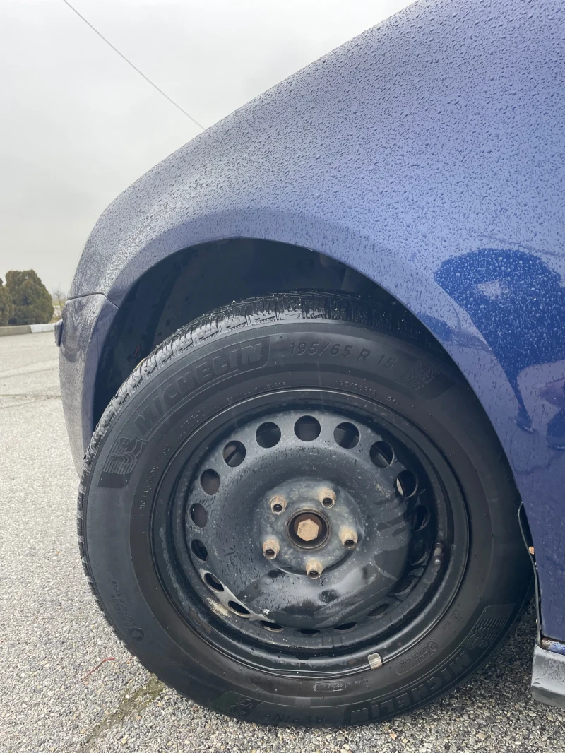 VW Golf Хечбек, снимка 13 - Автомобили и джипове - 53293508