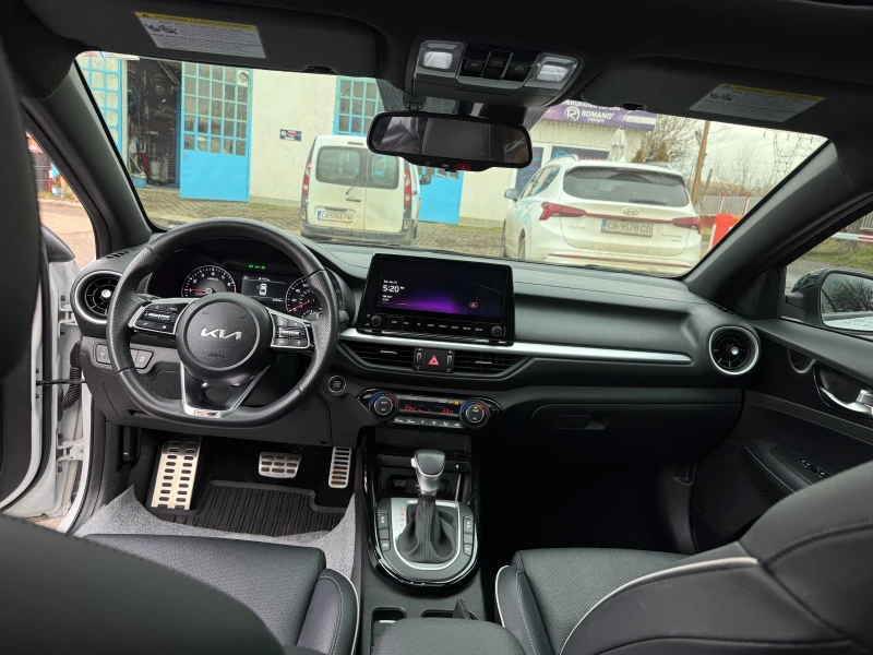 Kia Forte GT line MPI, снимка 6 - Автомобили и джипове - 53341840