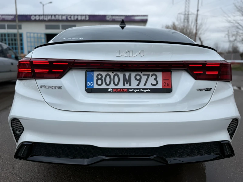 Kia Forte GT line MPI, снимка 4 - Автомобили и джипове - 53341840