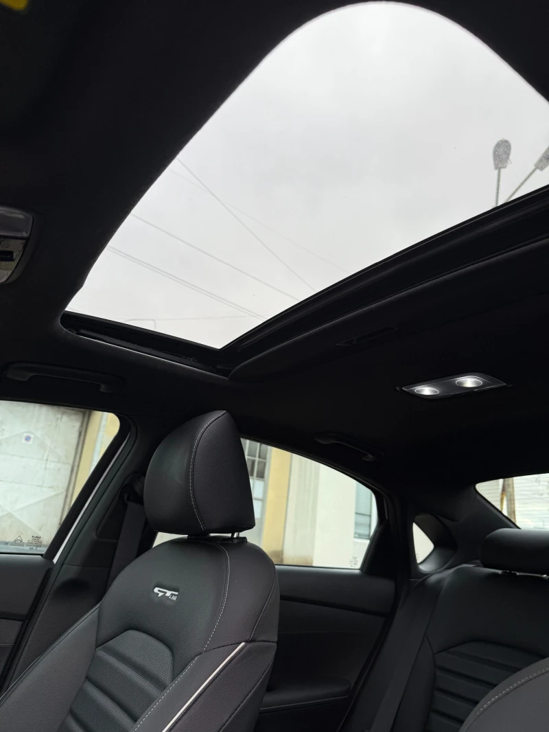 Kia Forte GT line MPI, снимка 8 - Автомобили и джипове - 53341840