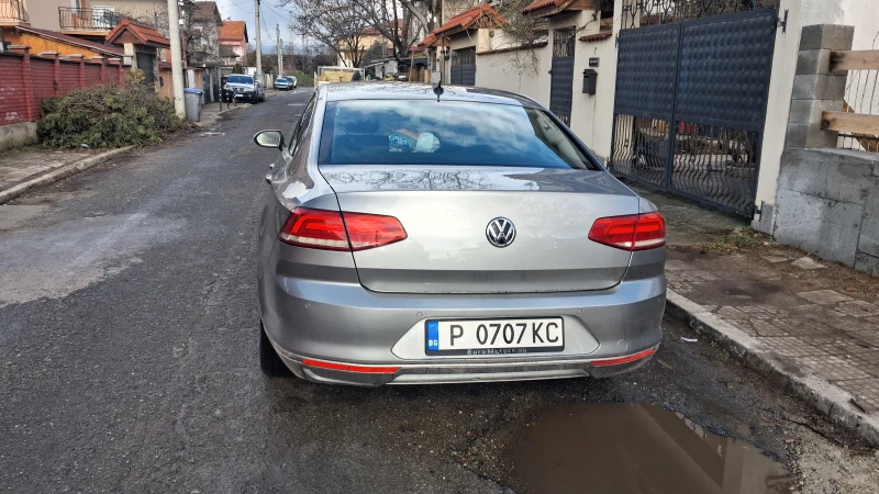 VW Passat, снимка 4 - Автомобили и джипове - 53400182