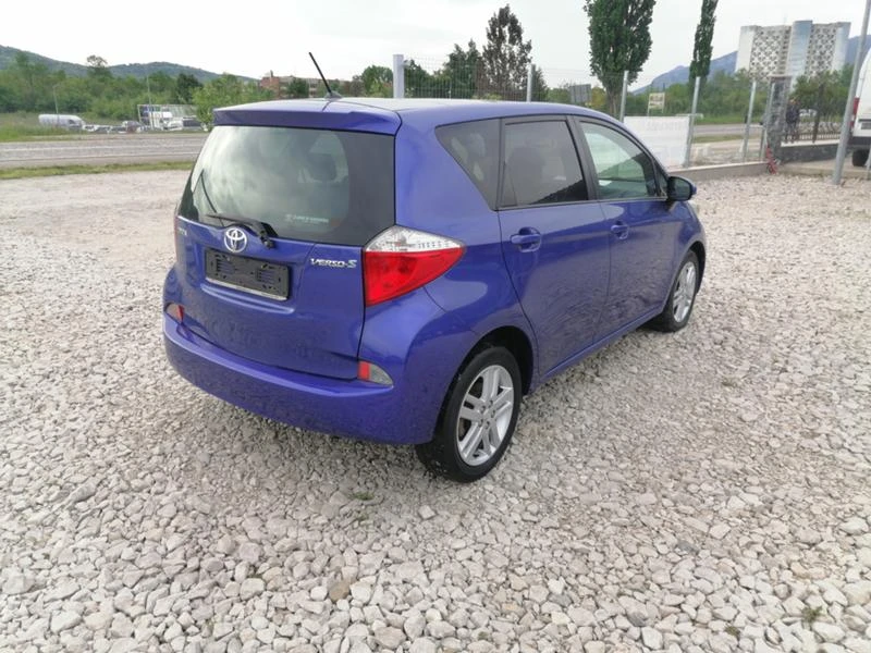 Toyota Verso S 1.4 EURO-5A, снимка 6 - Автомобили и джипове - 49191003