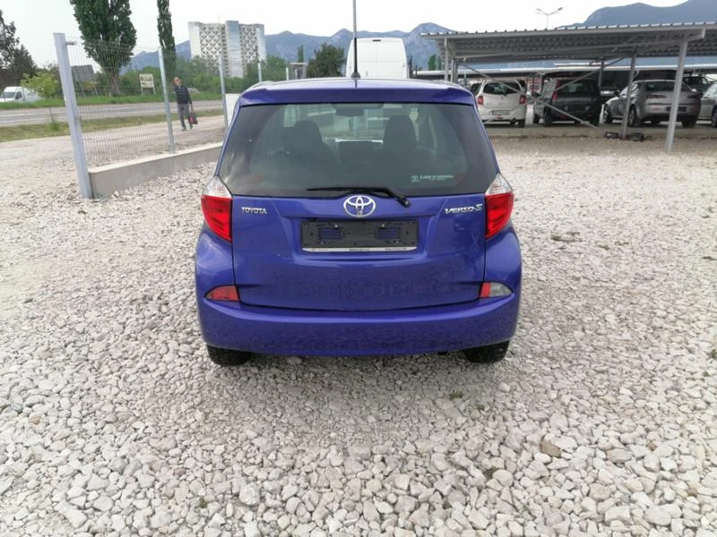 Toyota Verso S 1.4 EURO-5A, снимка 5 - Автомобили и джипове - 49191003