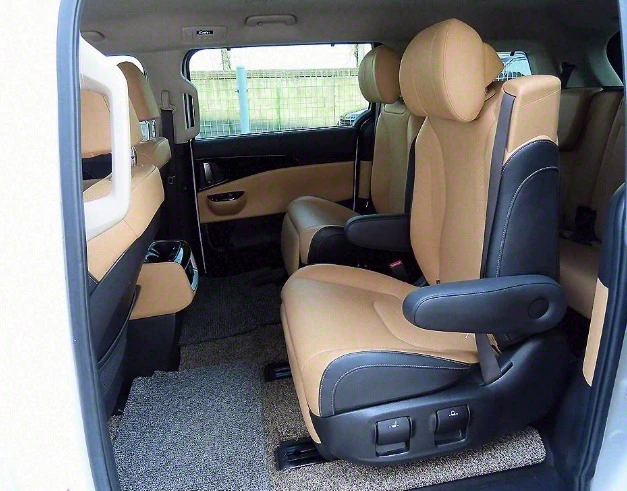 Kia Carnival 2, 2 Diesel  8  | Mobile.bg   14