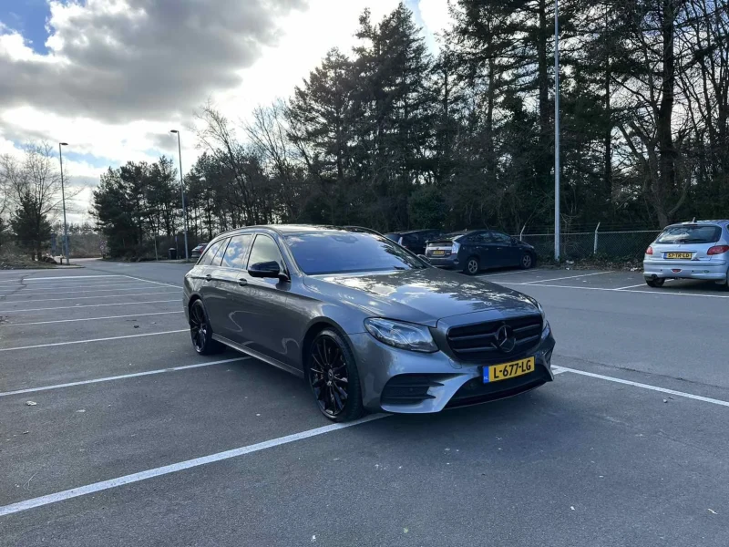 Mercedes-Benz E 400 E400AMG 333к.с. - 30000 € / 58674.90 лв. - 46235535 1