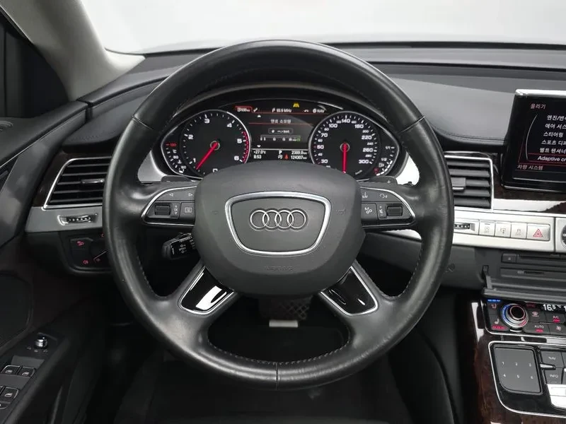 Audi A8  4.2 Tdi Quattro D4, снимка 14 - Автомобили и джипове - 55536584