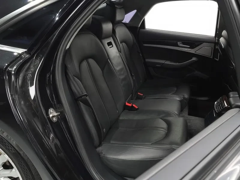 Audi A8  4.2 Tdi Quattro D4, снимка 12 - Автомобили и джипове - 55536584