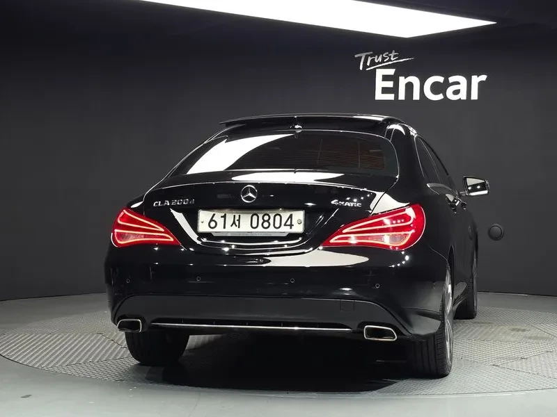 Mercedes-Benz CLA 200 D 4Matic, снимка 7 - Автомобили и джипове - 56085018