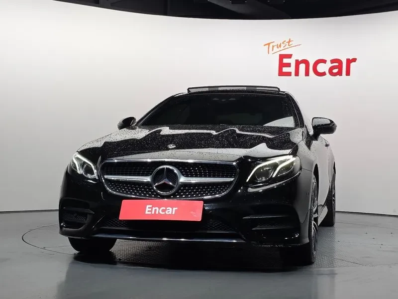 Mercedes-Benz E 220 D Coupe, снимка 3 - Автомобили и джипове - 56091858