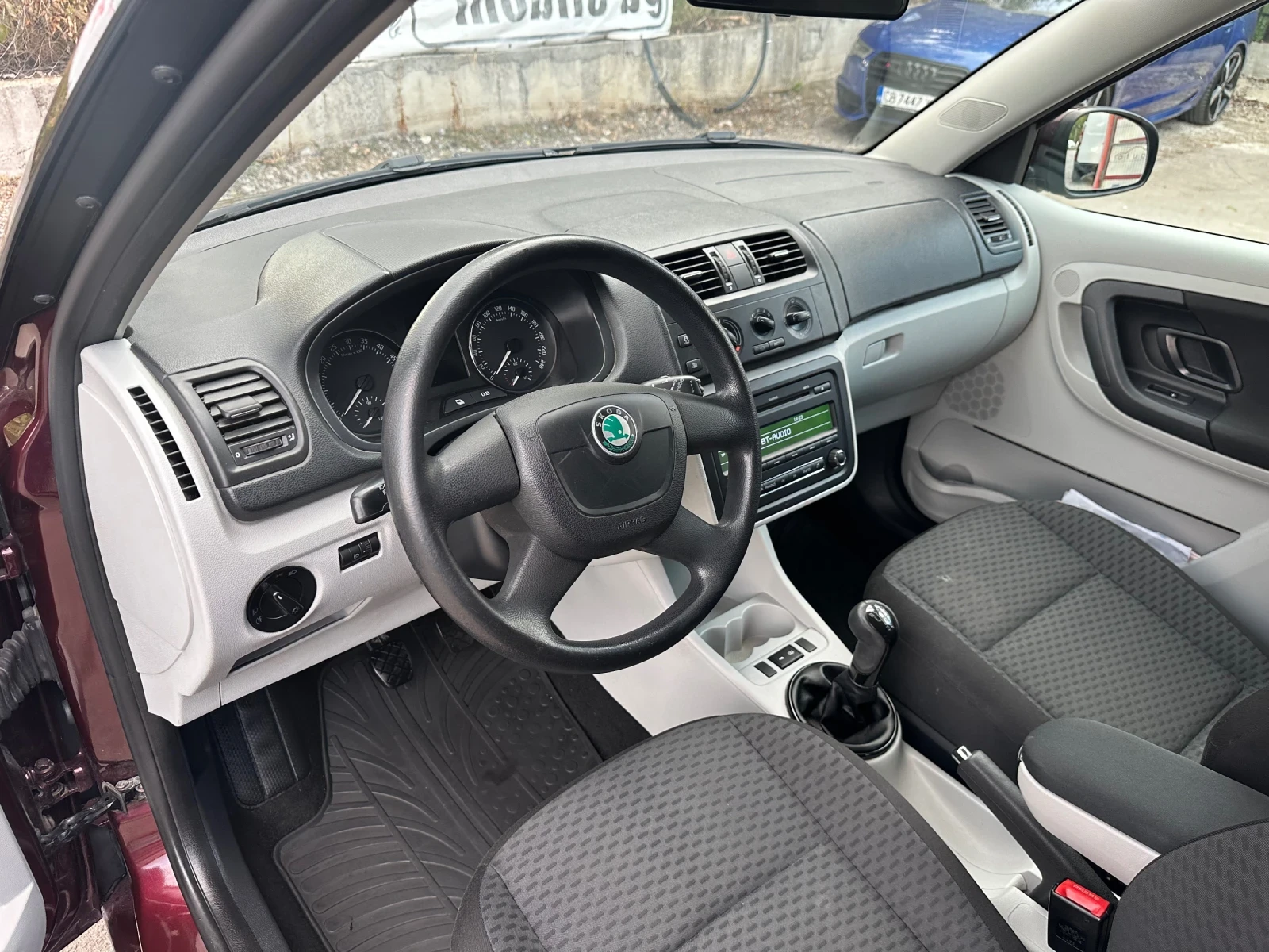 Skoda Fabia Facelift 1.6 TDI (75 кс)168 000/Euro 5A/Нов ангрен - изображение 10