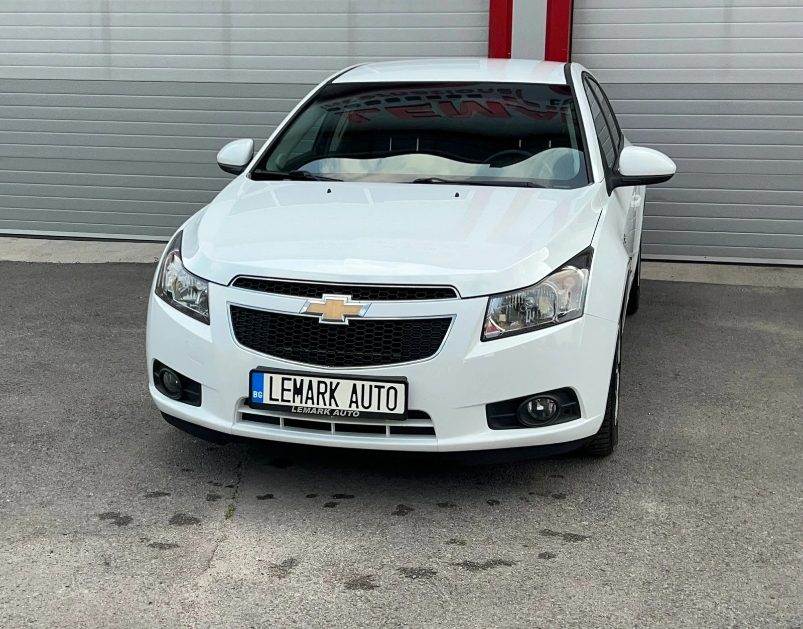 Chevrolet Cruze 1.7D KLIMATRONIK 6-СКОРОСТИ EVRO 5B ЛИЗИНГ!!! - изображение 4