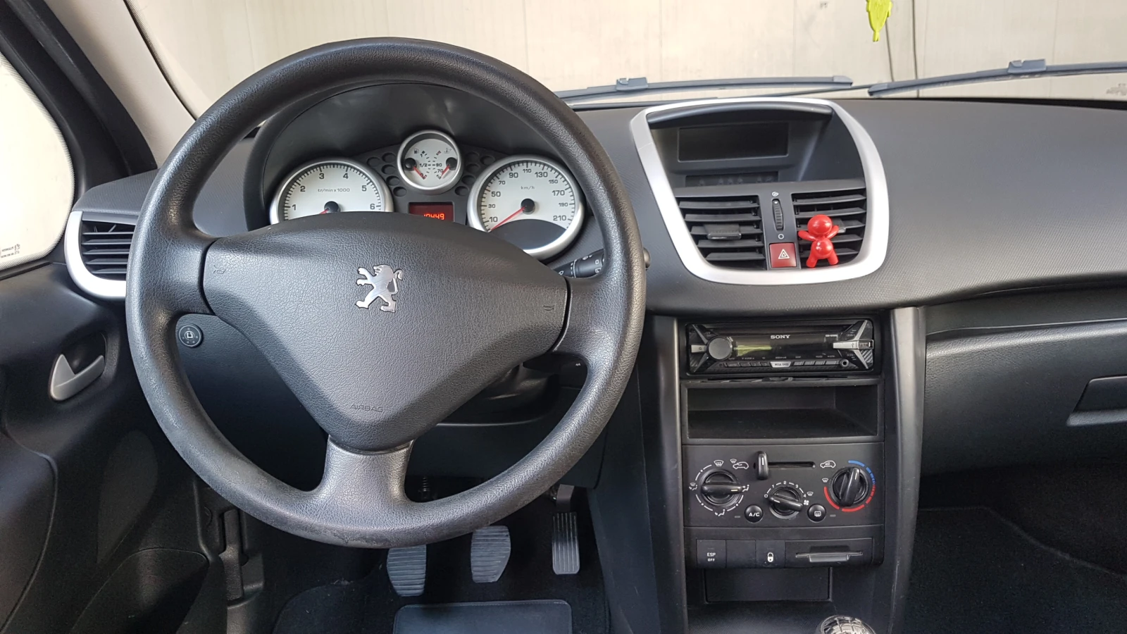 Peugeot 207 1.4I GAZ KATO HOBA - изображение 9
