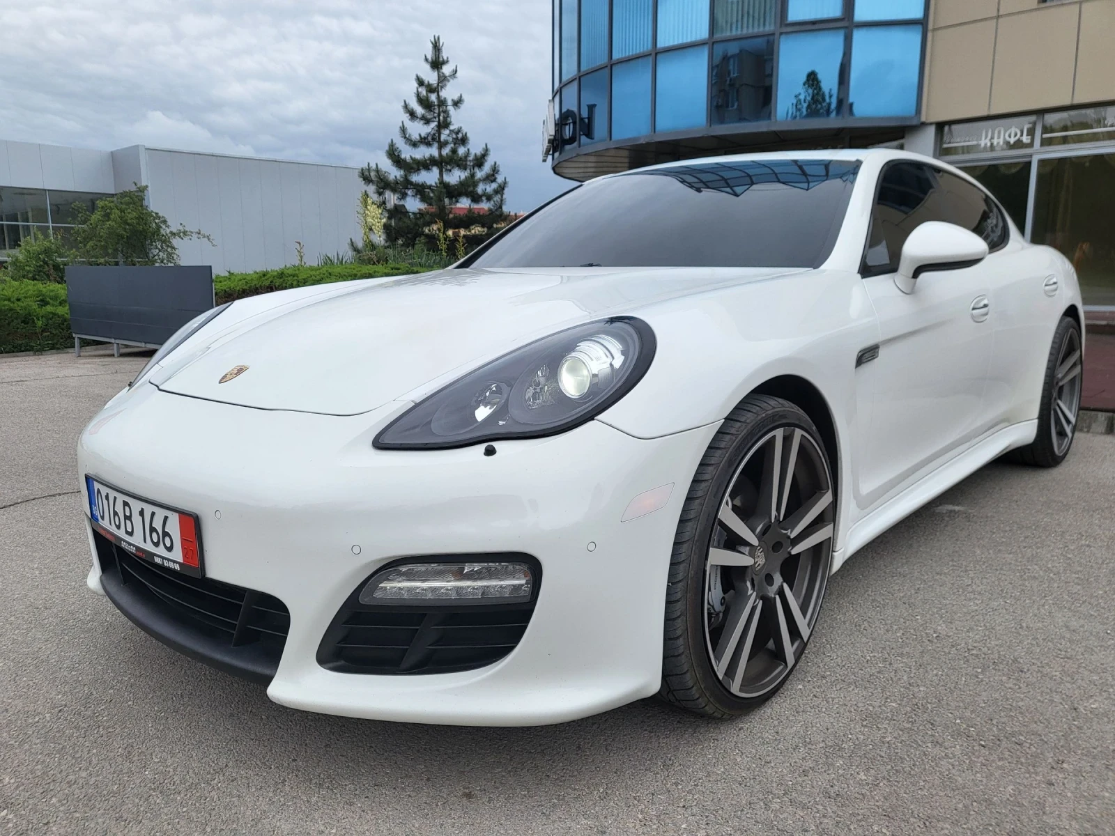 Porsche Panamera 4.8 S  PDK - изображение 2