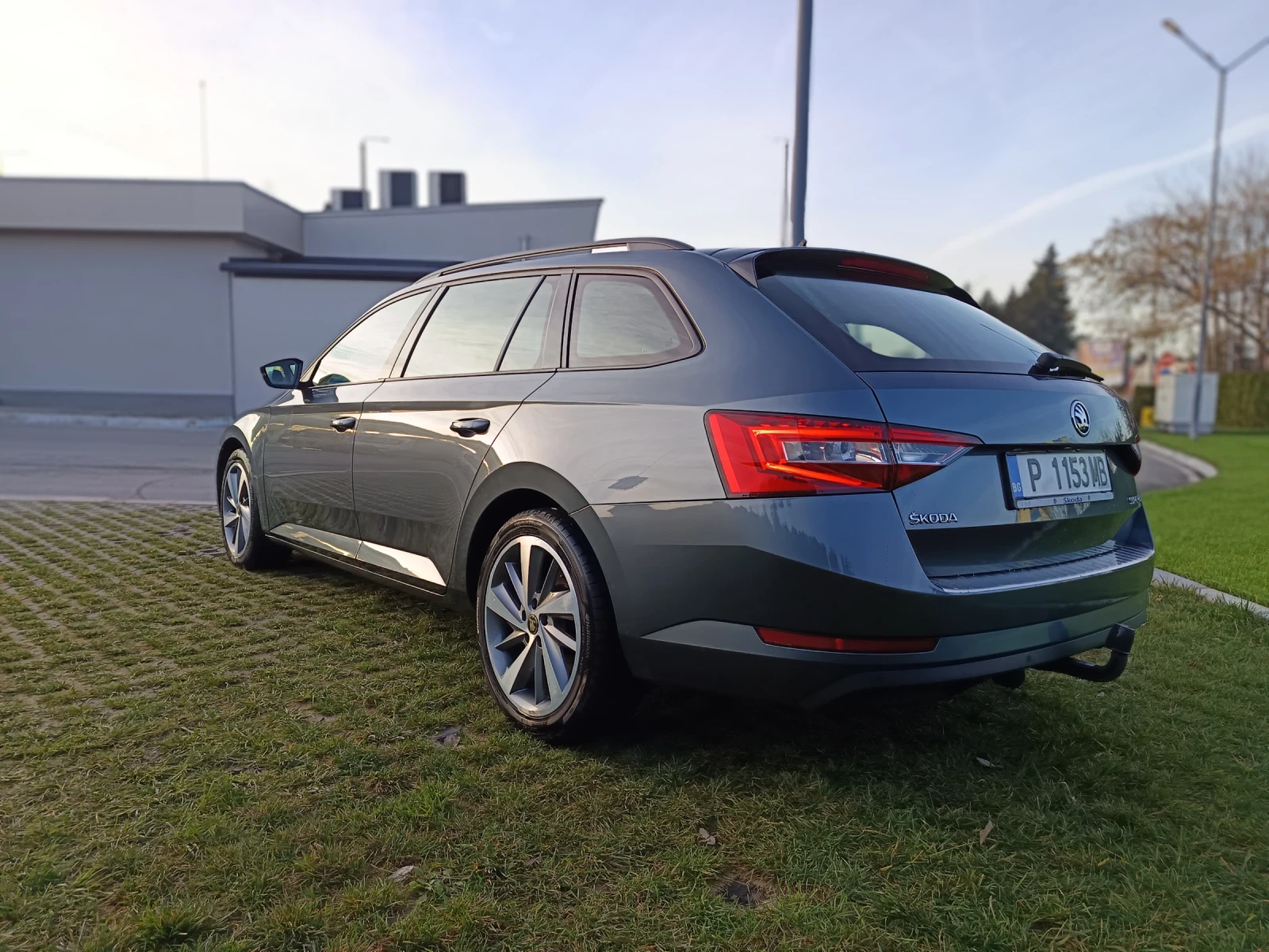 Skoda Superb  - изображение 3