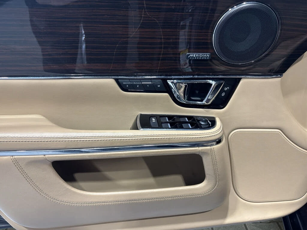 Jaguar Xj AWD * R-SPORT * ����������* (���� �� ��) | Mobile.bg � ����������� 14