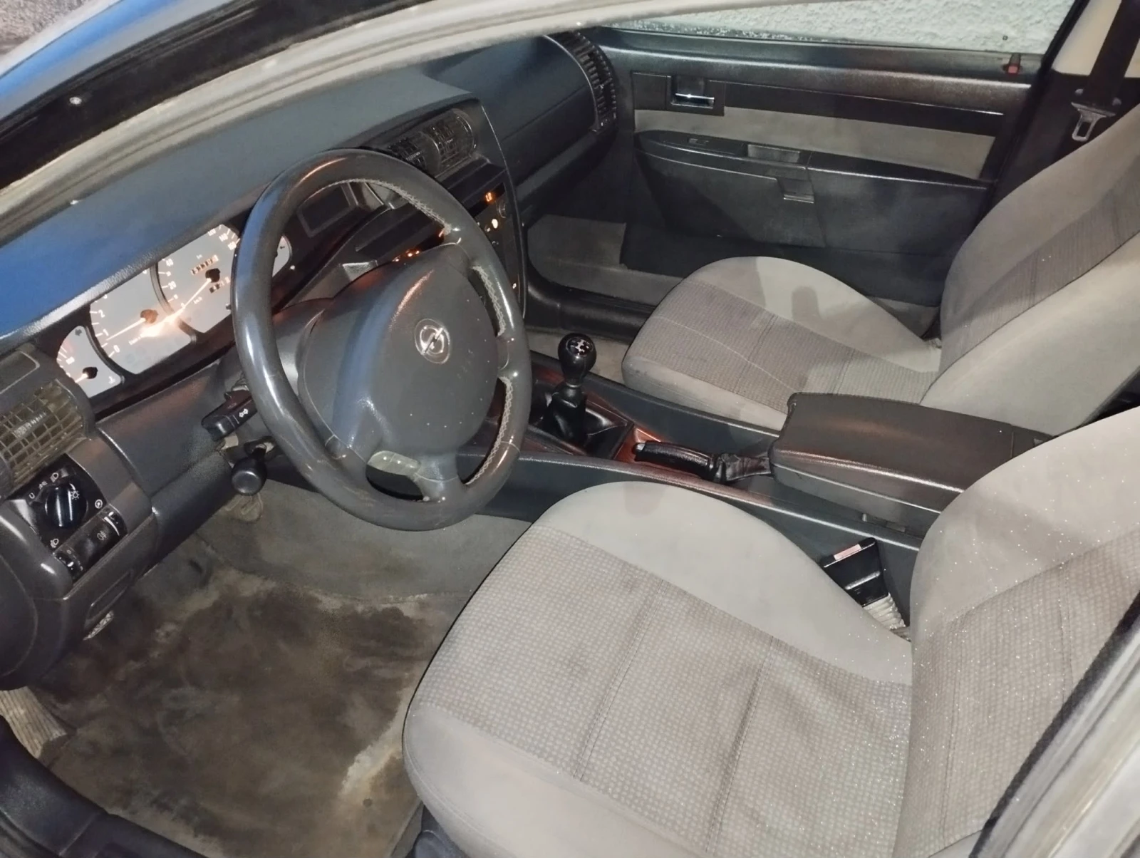 Opel Omega 2.5тдс На Части, снимка 3 - Автомобили и джипове - 53939502