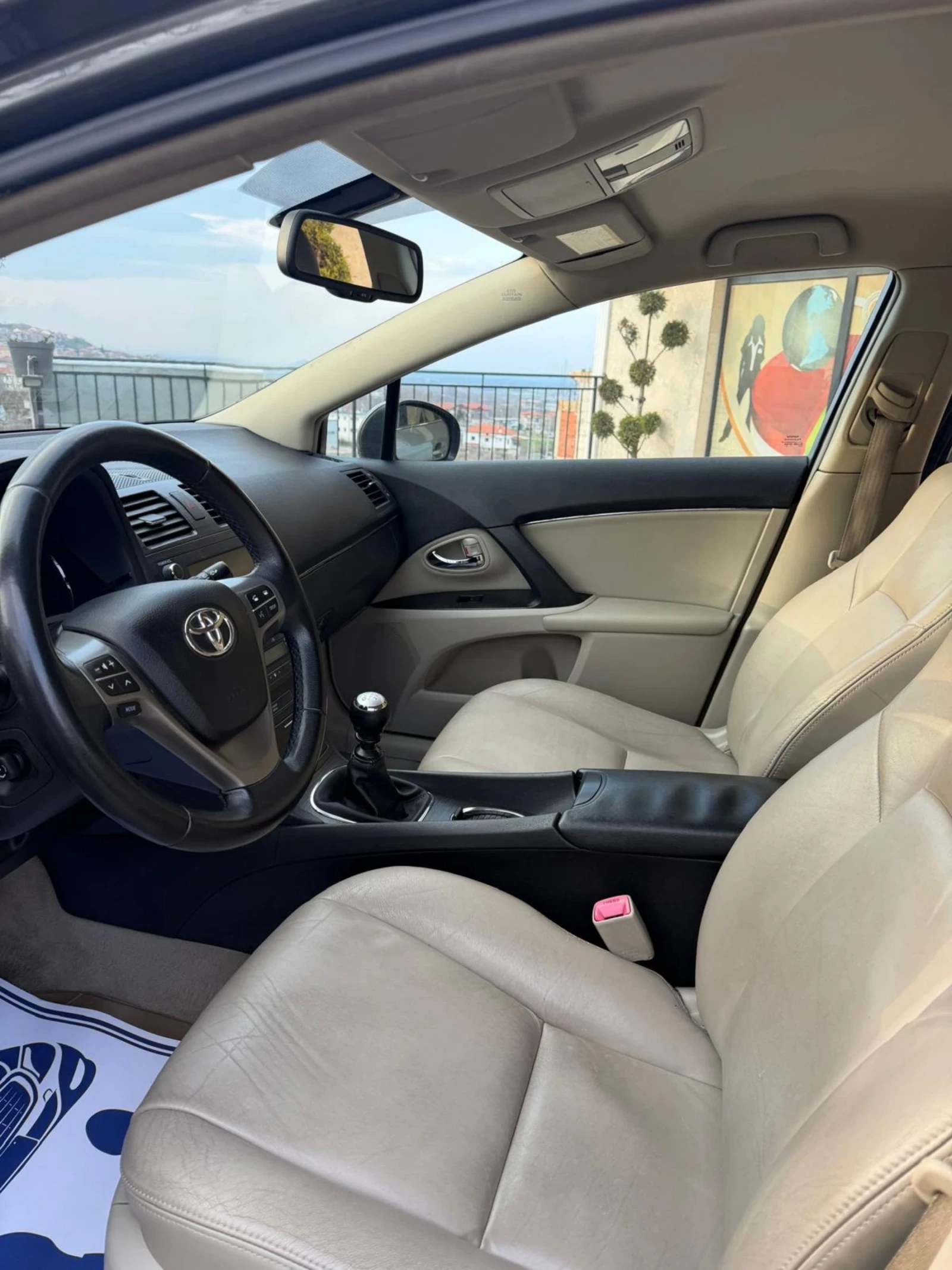 Toyota Avensis 126кс Внос от Белгия кожа, подгрев , снимка 14 - Автомобили и джипове - 53727398