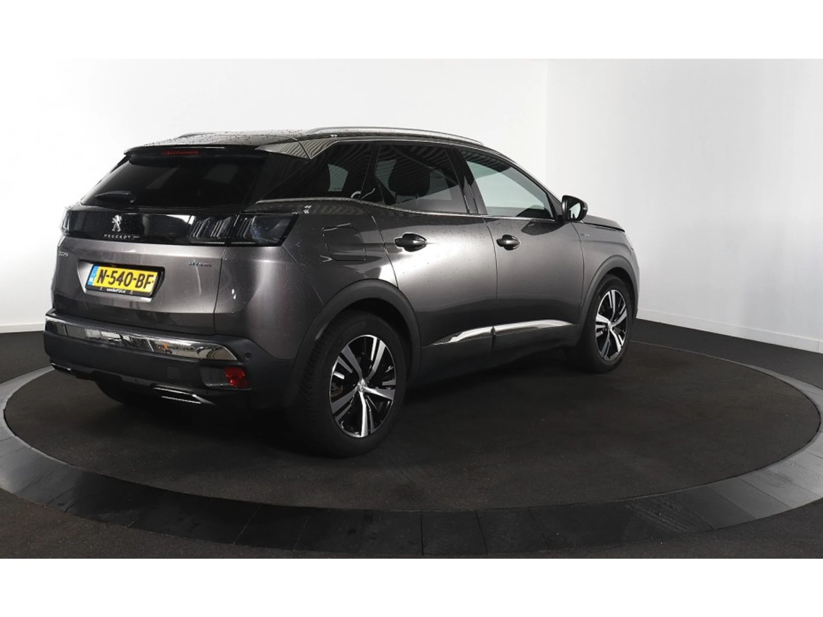 Peugeot 3008 1.6 GT, снимка 2 - Автомобили и джипове - 54189798