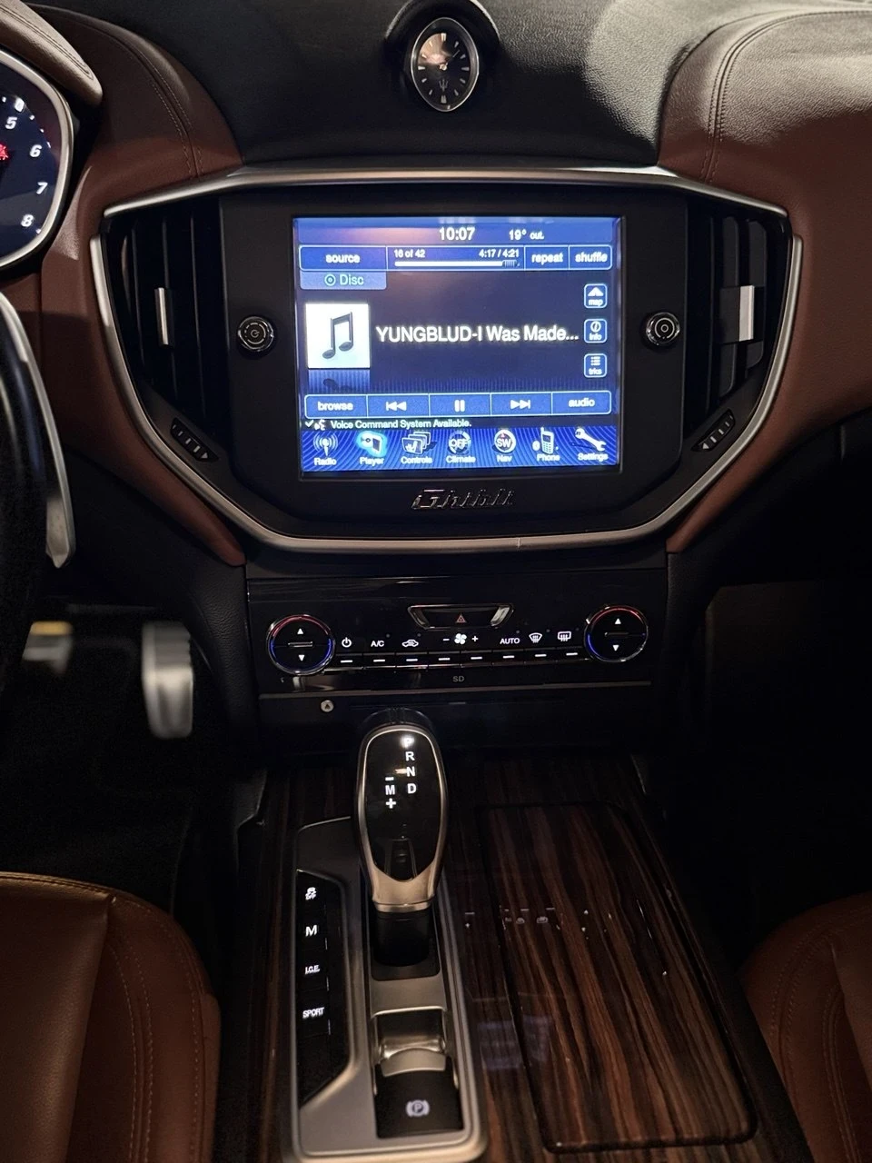 Maserati Ghibli SQ4, снимка 13 - Автомобили и джипове - 54730985