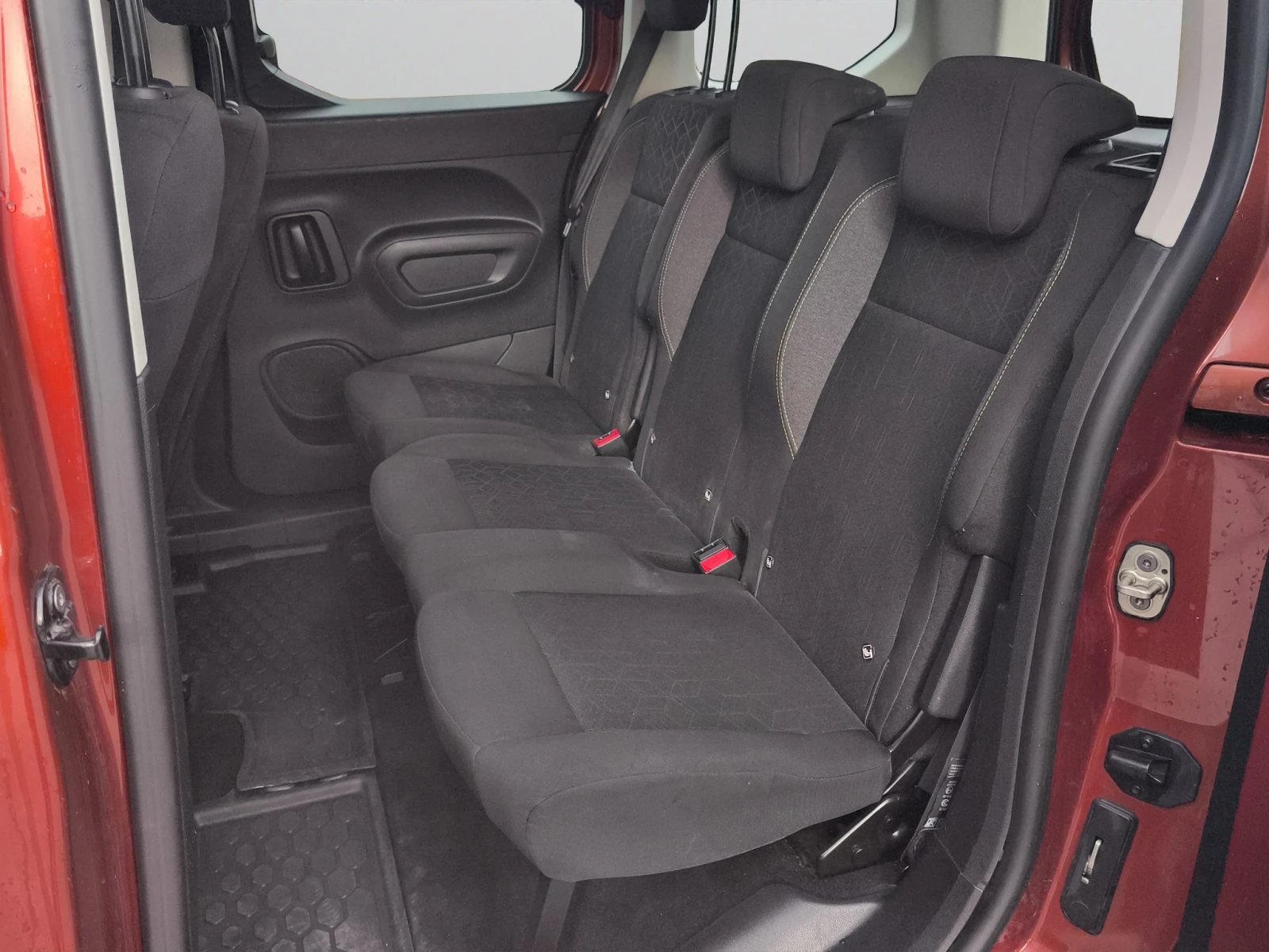 Peugeot Rifter Standard ACTIVE 1.5 BlueHDI 102 BVM5 E6.2//1809161, снимка 12 - Автомобили и джипове - 54792905